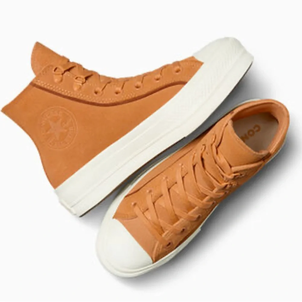 NWT converse Chuck Taylor All Star Lift Platform Suede Tiger MothTawny OwlEgret